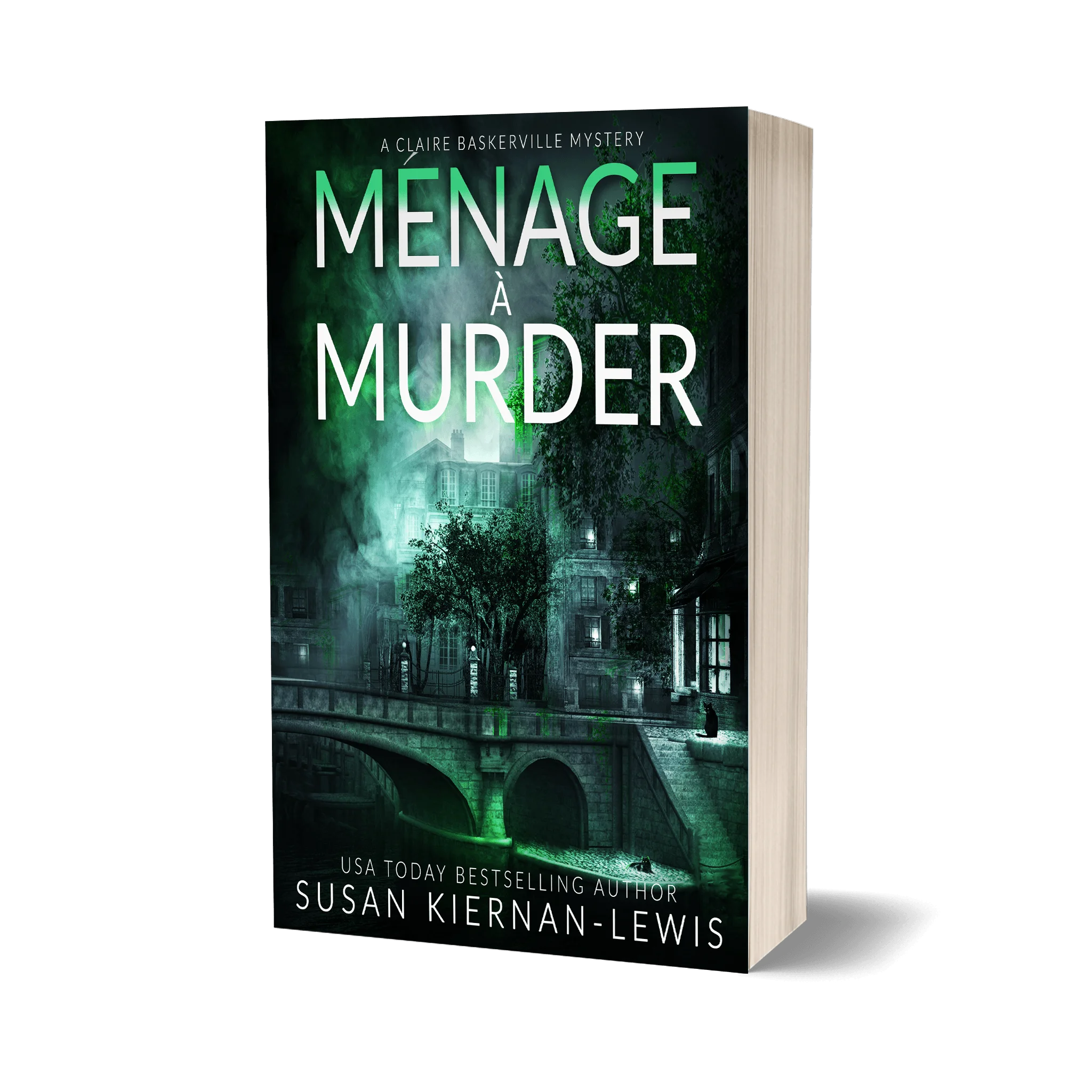 Menage à Murder (paperback)